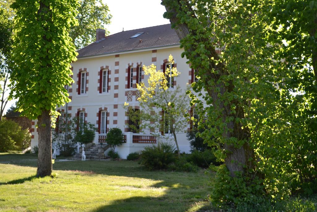 Les Chambres D'Hotes Du Domaine De Lugazaut Vielle-Soubiran Exterior photo